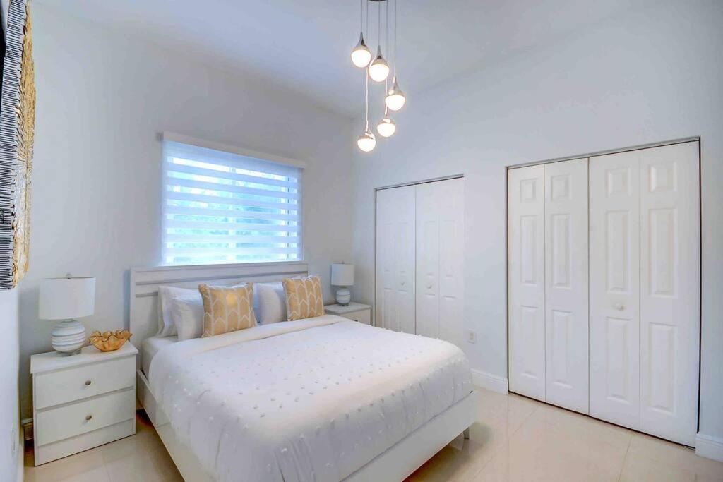 Miami 5Br Villa W Heated Pool, Games & Bbq L01 Катлер-Бей Екстер'єр фото