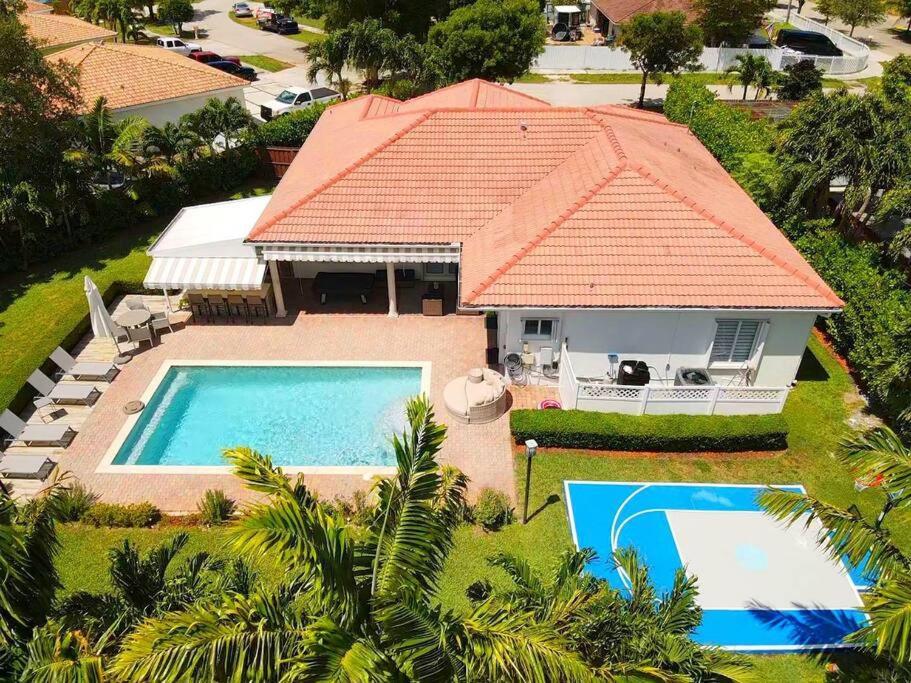 Miami 5Br Villa W Heated Pool, Games & Bbq L01 Катлер-Бей Екстер'єр фото